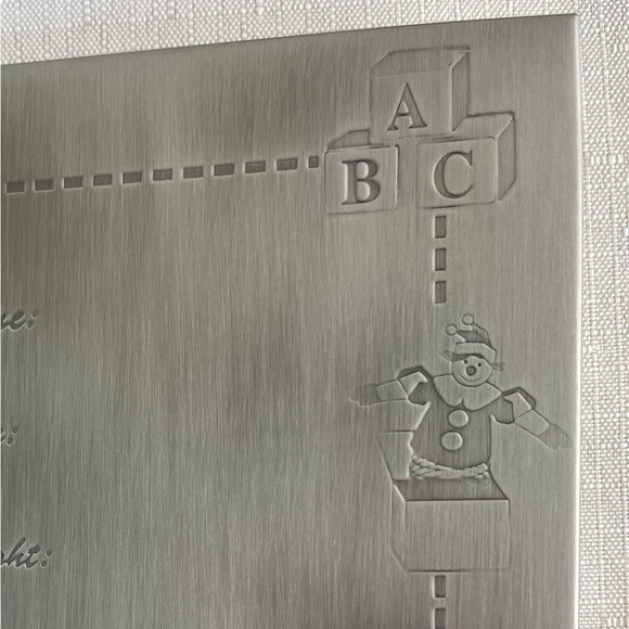 Burnes of Boston ENGRAVEABLE baby picture frame. Pewter “4x4” embossed bear. - Picture 8 of 12